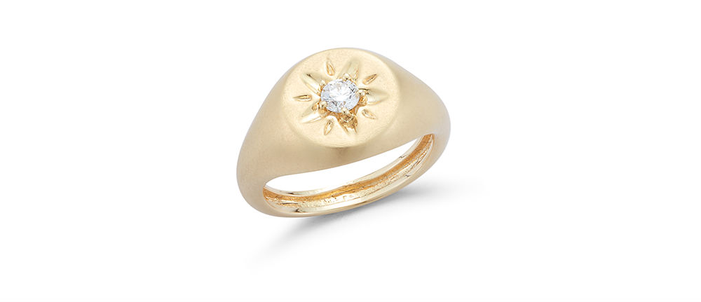Gold Fashion Ring at Benari Jewelers