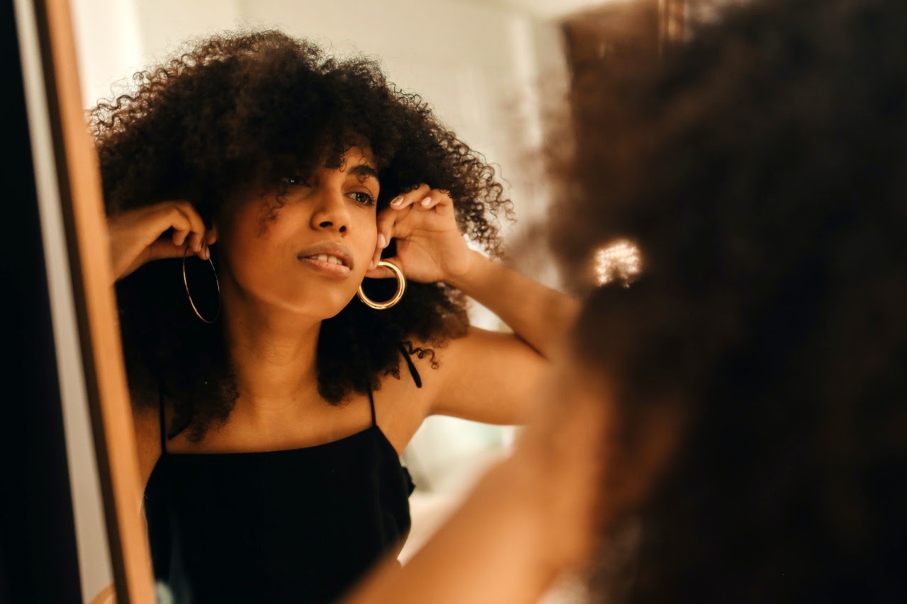 Earrings: The Do?s And Don?ts For Your Face Shape