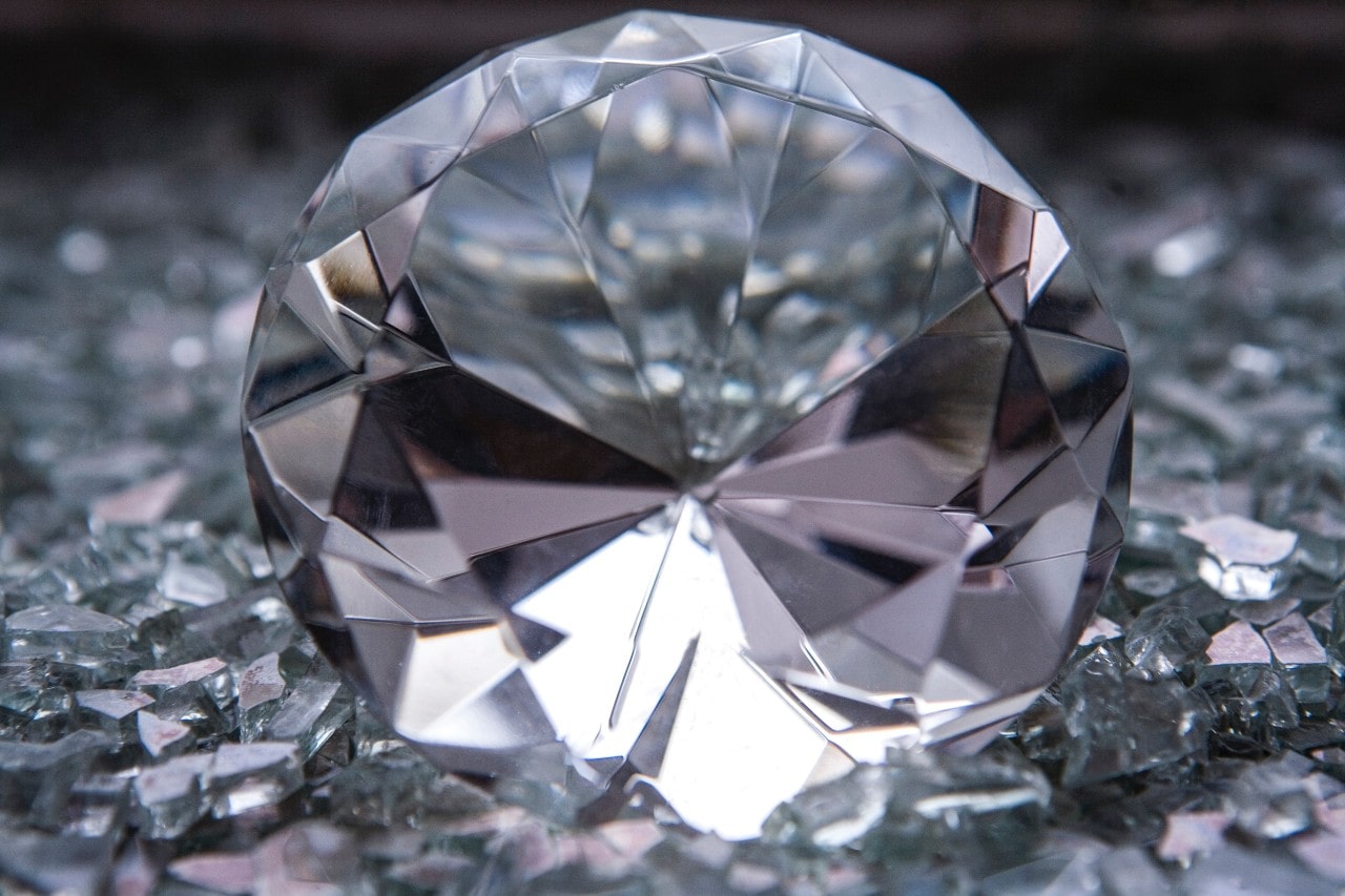 a diamond with light shining through