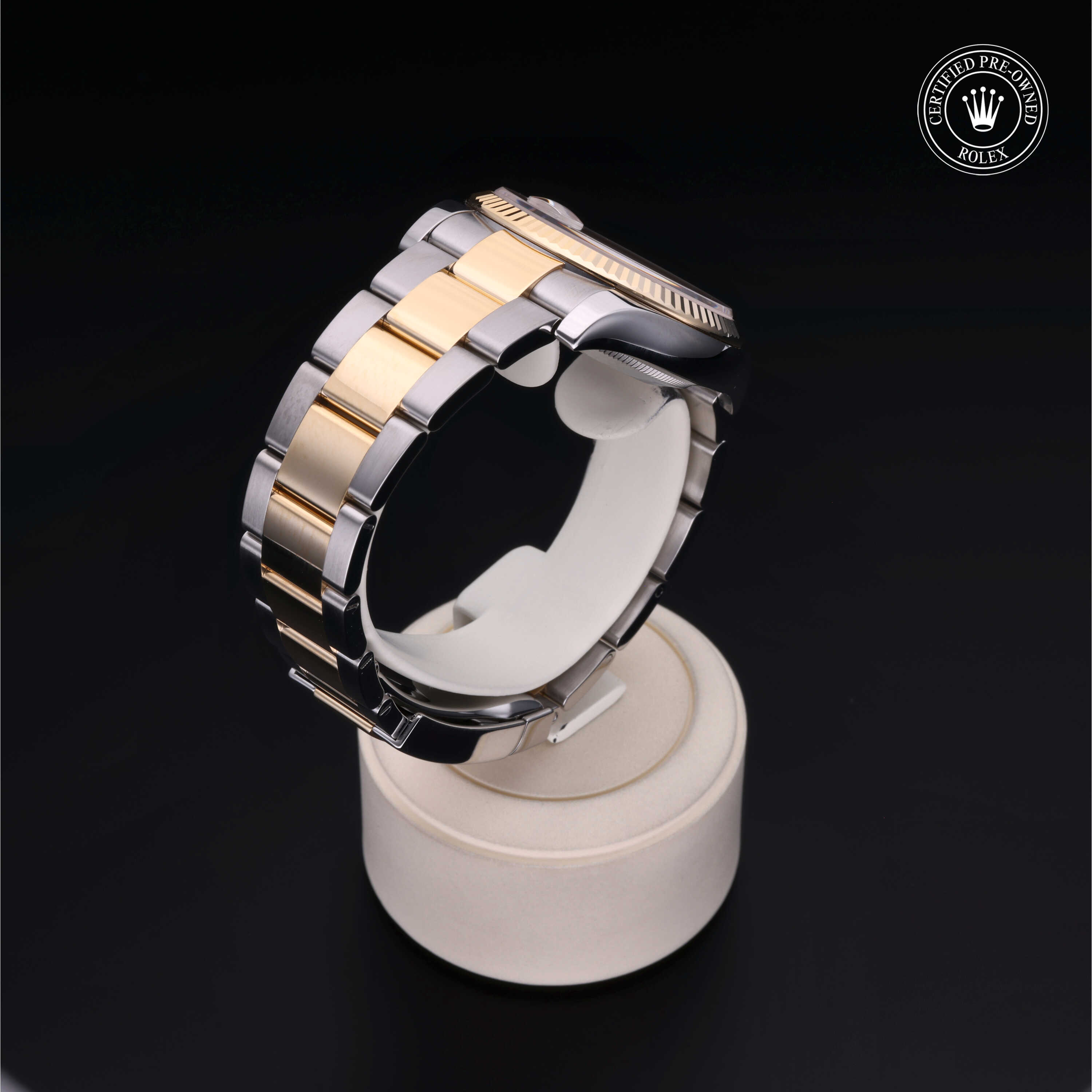 Rolex Datejust in Rolesor 18 Carat Yellow M116233-0172 at Benari Jewelers