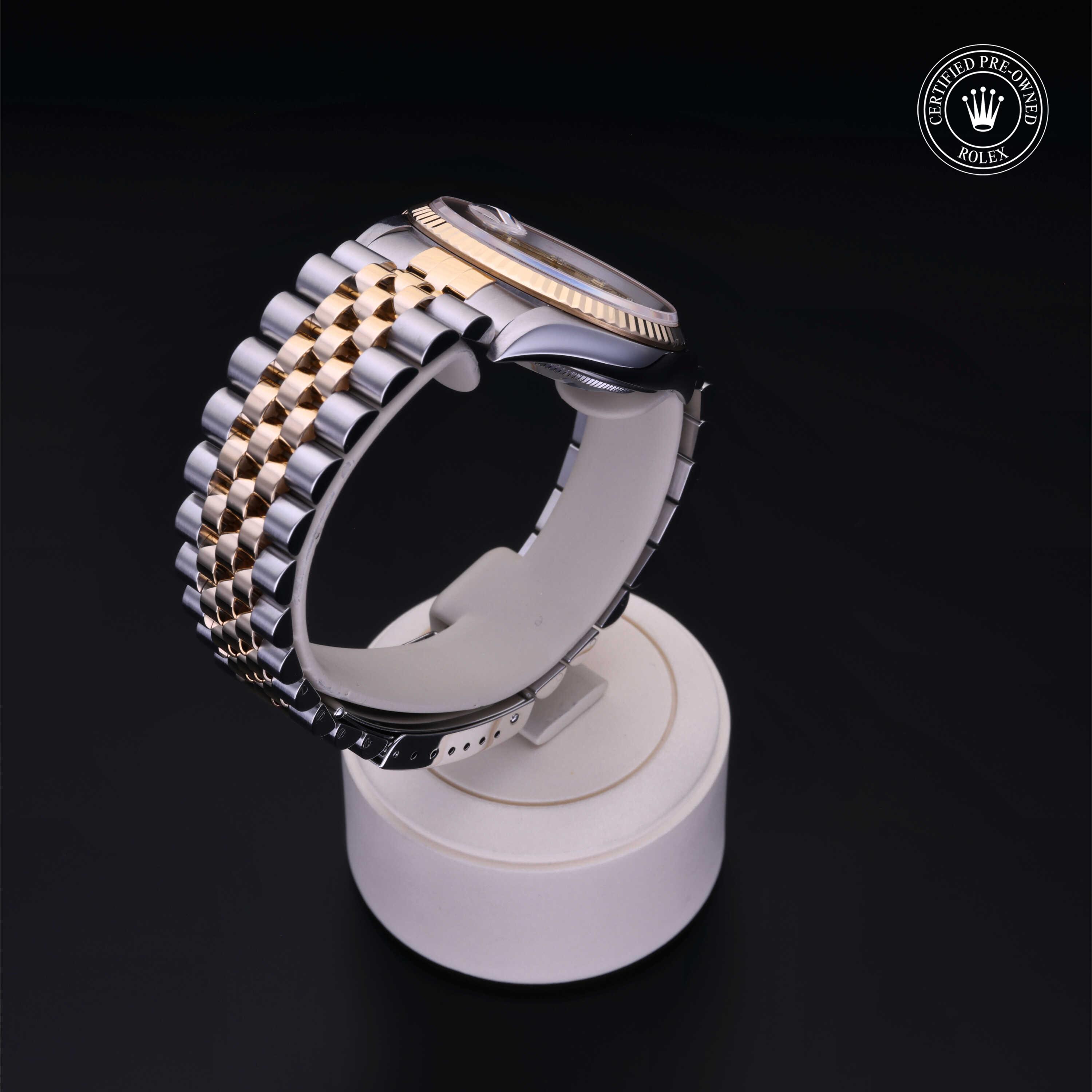 Rolex Datejust in Rolesor 18 Carat Yellow M16233-0015 at Benari Jewelers