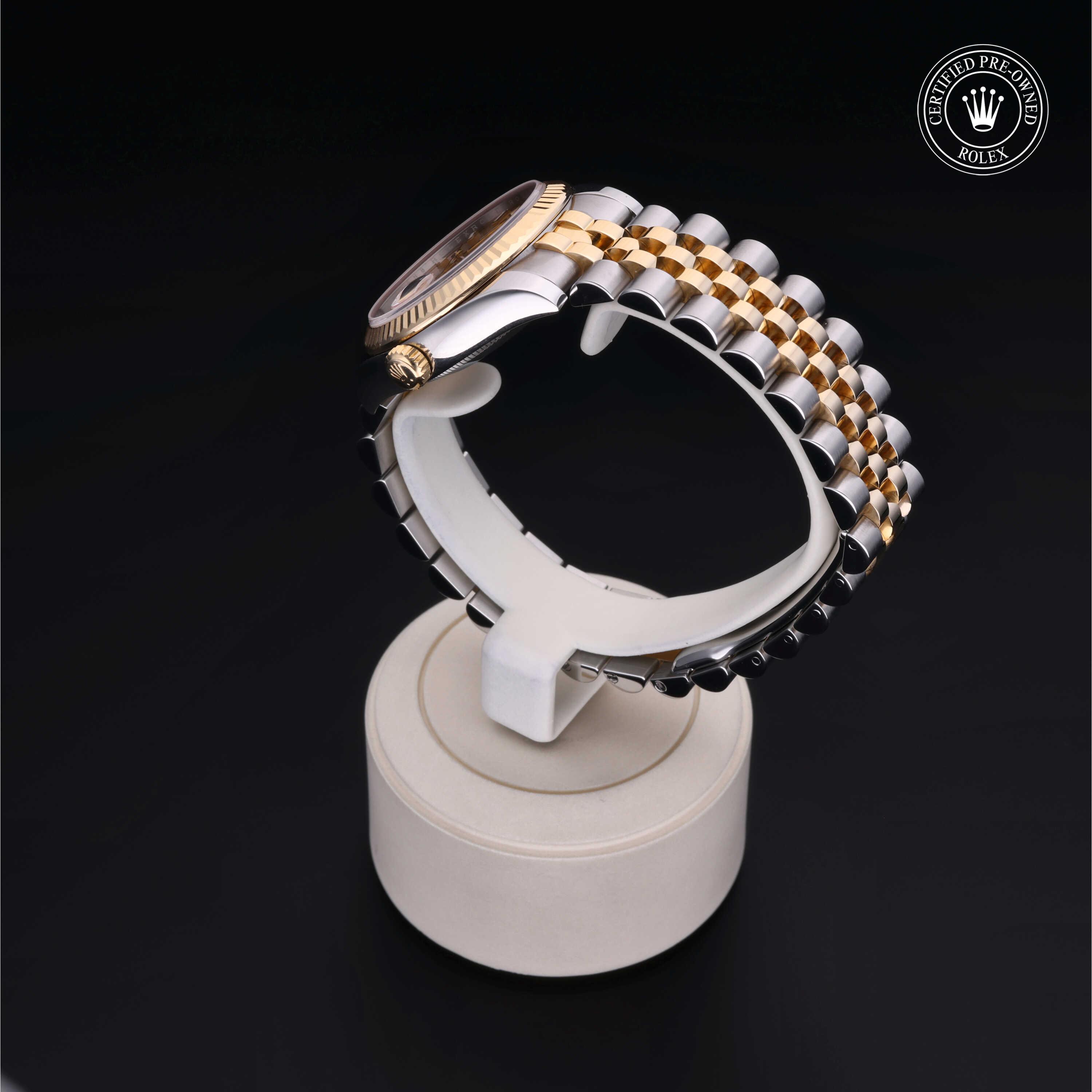 Rolex Datejust in Rolesor 18 Carat Yellow M178273-0001 at Benari Jewelers