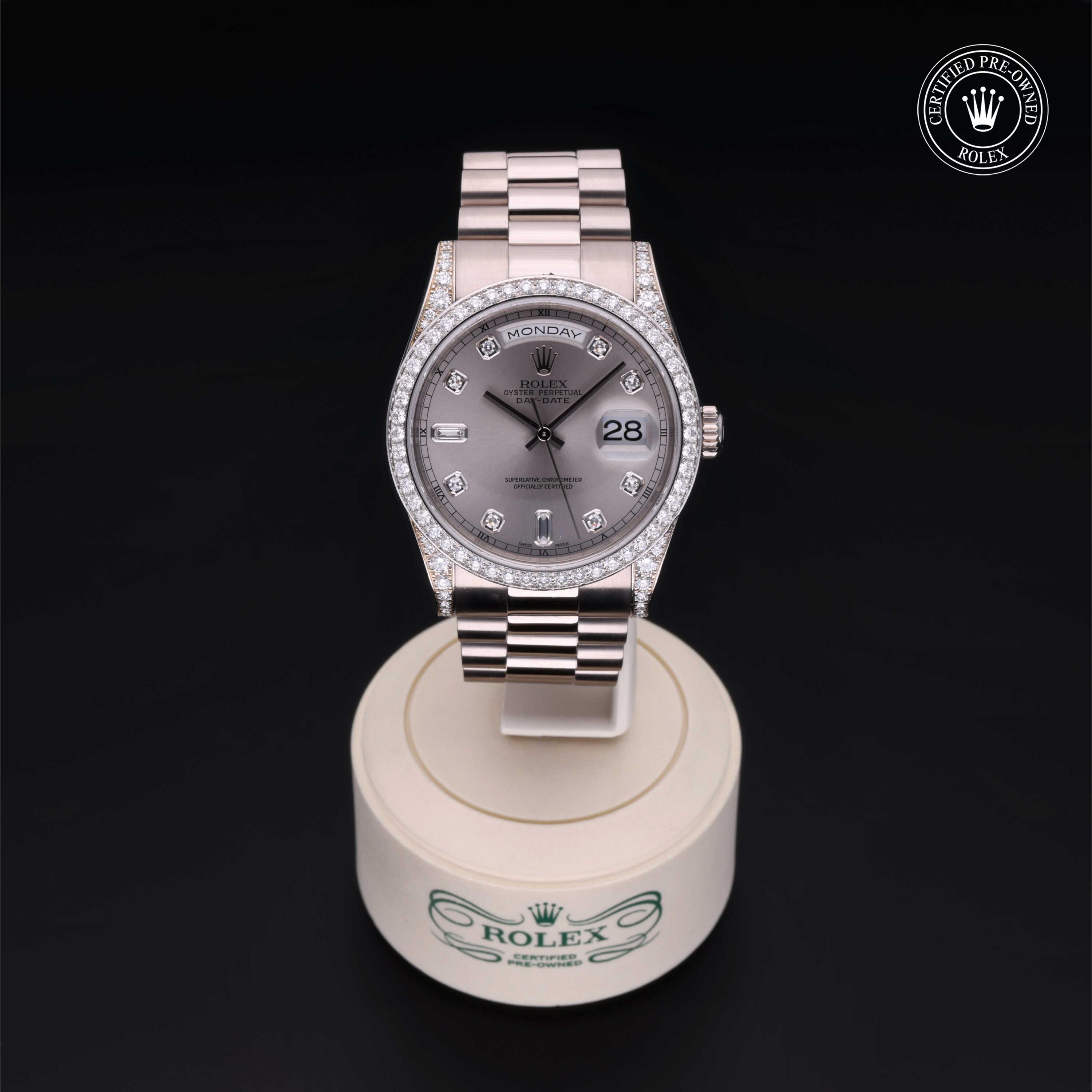 Rolex Day-Date in 18 ct white gold M118389-0010 at Benari Jewelers