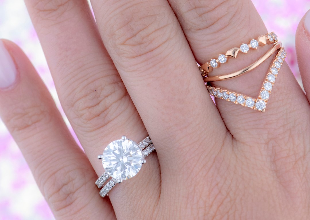 Why Shop for Hearts on Fire at BENARI JEWELERS?