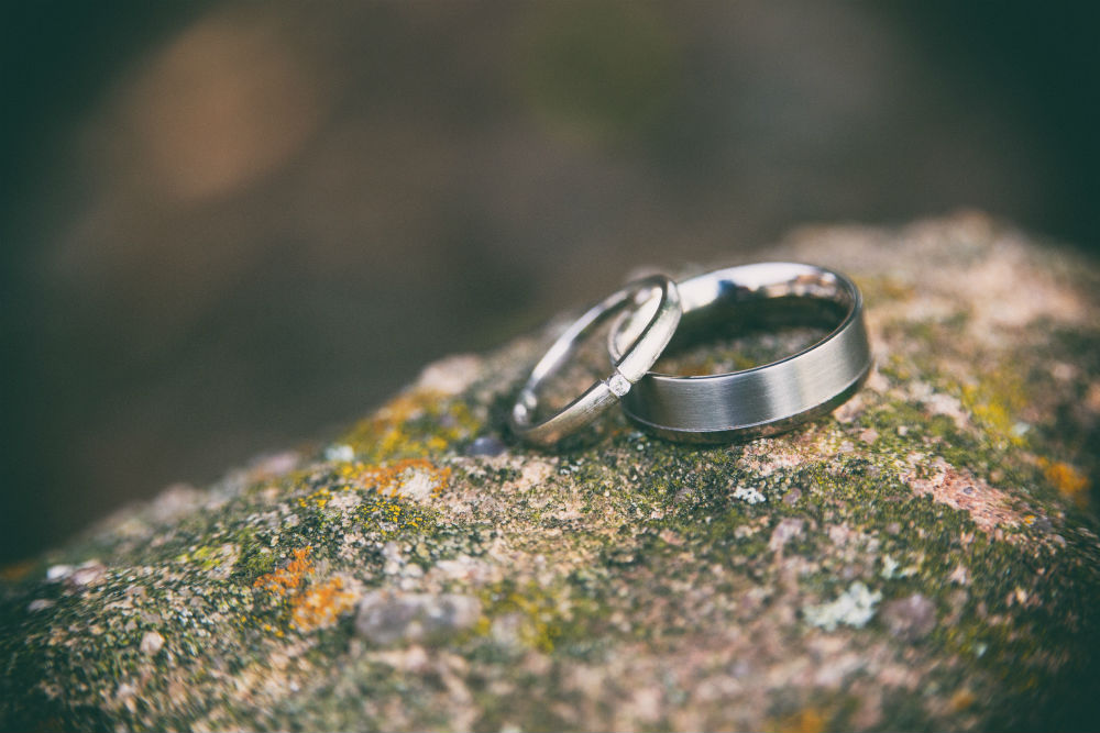 CHARACTERISTICS OF TRITON WEDDING BANDS